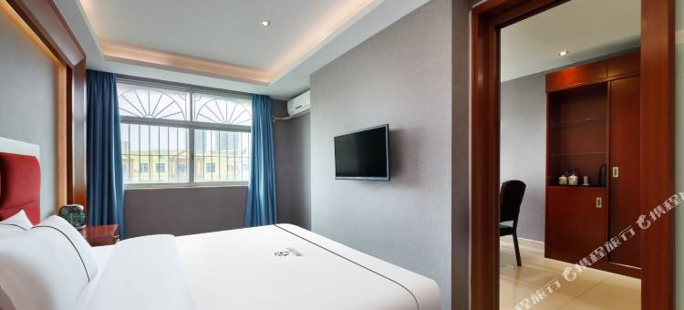 深圳鹏悦酒店(公明广场地铁站店)图片