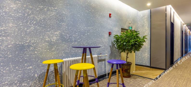 铭地精品酒店(兰州职业技术学院桃林分校店)图片