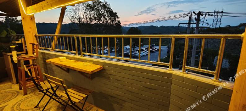 平乐古镇见山别院山景客栈图片