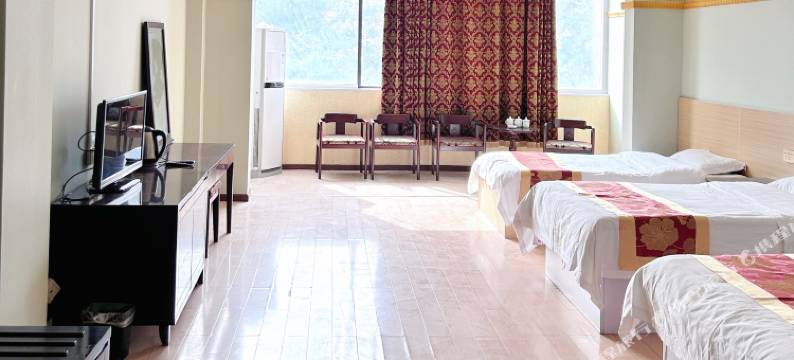 金太阳大酒店(洛阳龙门高铁站关林市场店)图片