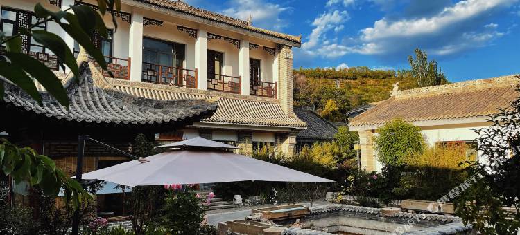 隆德锦瑟客栈图片