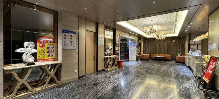 和静县爱派酒店(县人民医院店)图片