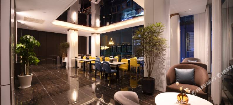 上海璞莉酒店(绿地科技岛广场莘庄地铁站店)图片