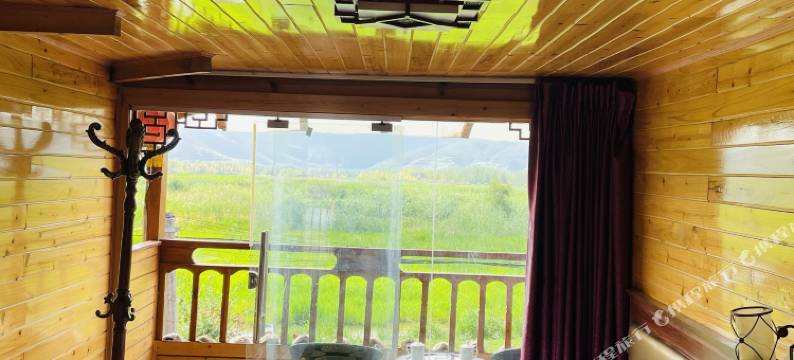 泸沽湖草湖怡居客栈图片