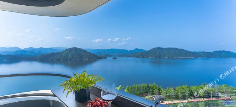 千岛湖中心湖区湖滨悦享两卧一厅LOFT湖景公寓图片