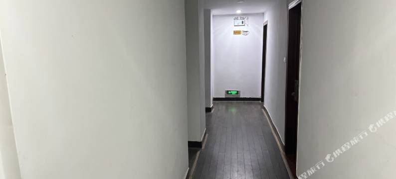 青田雅居宾馆图片