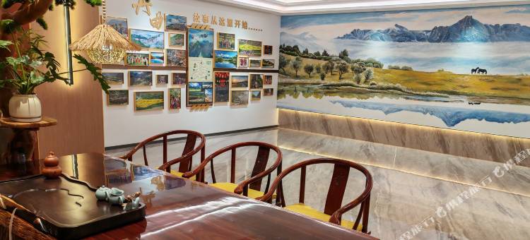 青峰翠云酒店图片