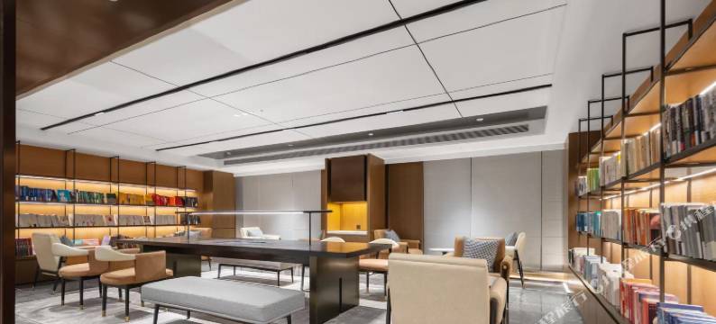 成都天府新区二江寺地铁站亚朵酒店图片