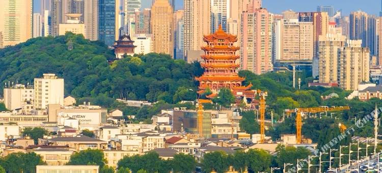 忆江南江景酒店(武汉绿地国际金融城武昌万象城店)图片