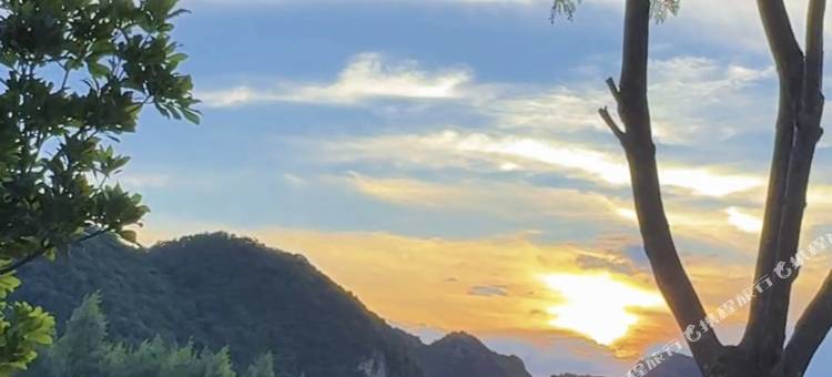 普者黑书行Soul nourishing度假湖景民宿(情人桥店)图片