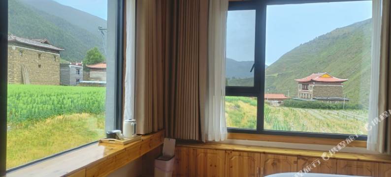 玉卓玛·庄园(上木居村店)图片