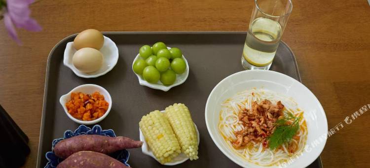 山与岚丨日照金山·Homestay雪山观景度假花园美墅(白沙古镇店)图片