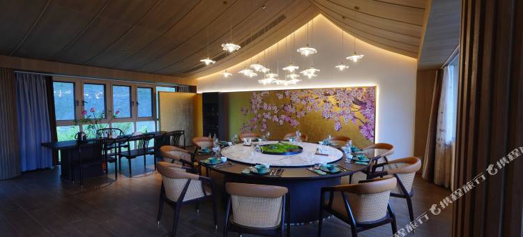 青云·仙庐山隐世酒店图片