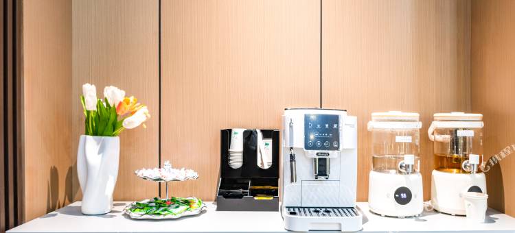 陌野智能酒店(乌拉特前旗政府店)图片