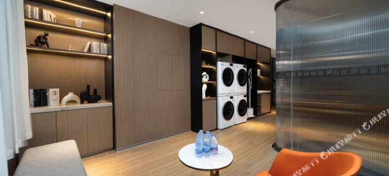 丽呈铂锐酒店(广州白云站百信广场店)图片