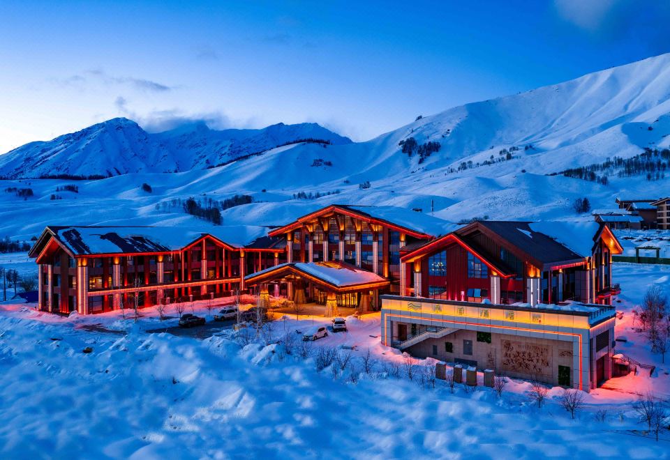 Oriental Snow Hotel over view
