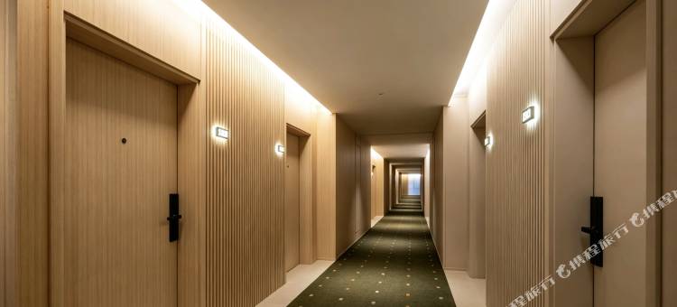 里白酒店(滕王阁阳明公园地铁站店)图片