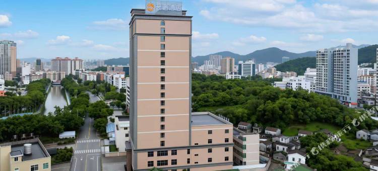 艺选酒店(汕尾二马路美食街店)图片