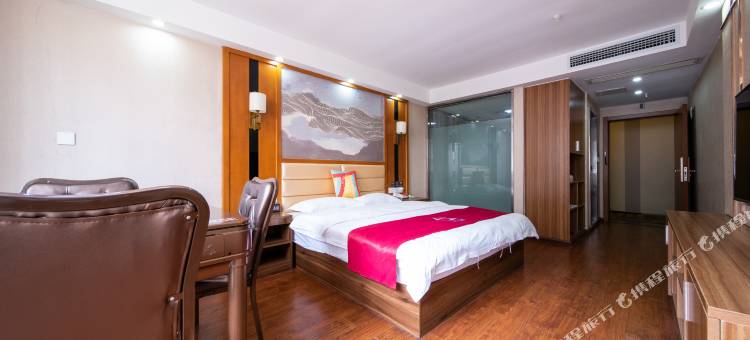 派酒店(正安客运站店)图片