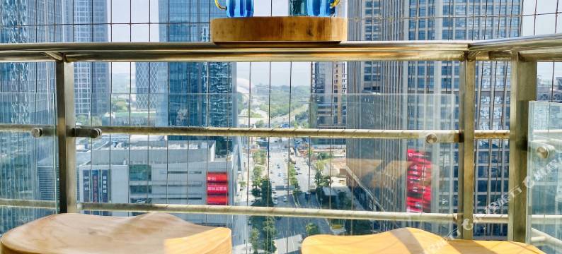 深圳三五人青年旅舍图片