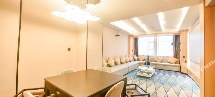 锐思特·逸致酒店(利川腾龙洞店)图片