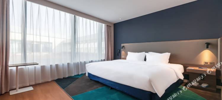 南京江北雨山智选假日酒店(龙湖雨山天街店)图片