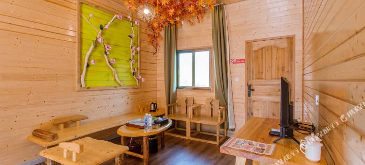 丰顺大宝山林海木屋图片