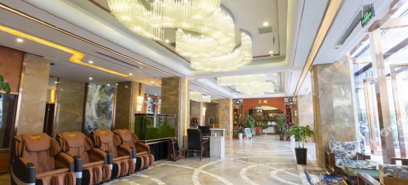 怒江云朵大酒店(青山公园店)图片