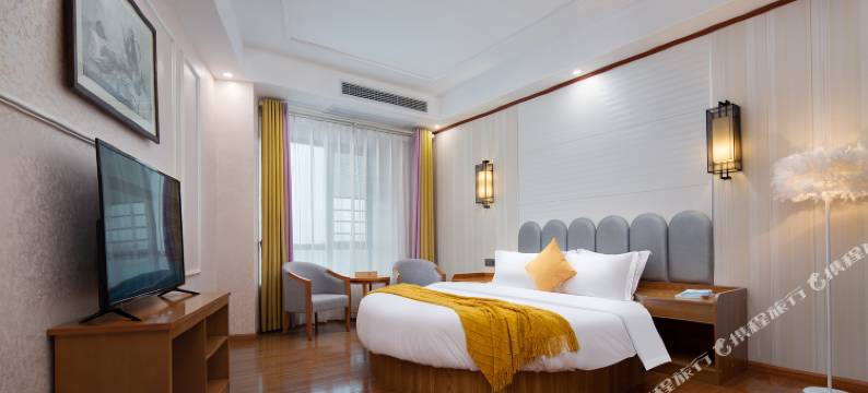 长沙银瑞酒店(洋湖湿地地铁站店)图片