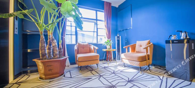 昆明渔灯酒店(官渡古镇店)图片