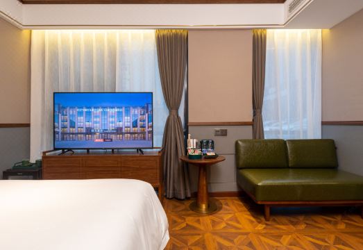 Nostalgia S Hotel (Beijing Guomao CBD Station)Hotel Overview
