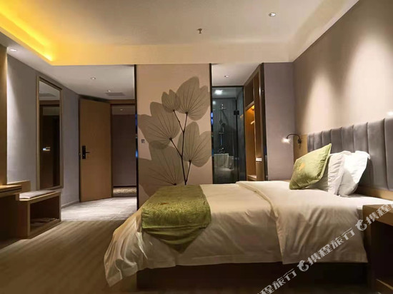 格林豪泰智选酒店(芒康店)