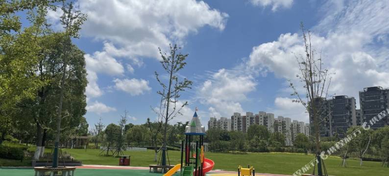 上海临港人家公寓图片