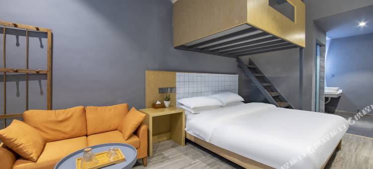 张家界山见精品民宿(武陵源标志门店)图片