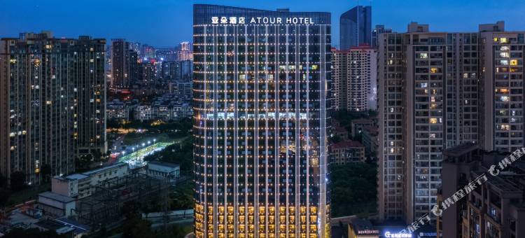 眉山市政务中心苏源路亚朵酒店图片