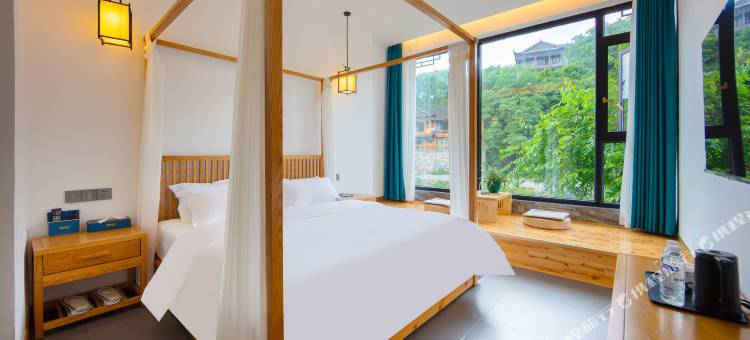 花样年华江景客栈(芙蓉镇大瀑布店)图片