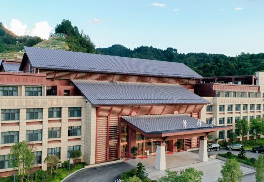 广悦尚·泽羣楼（东兰店）外景图