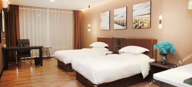 朗庭影院酒店(汾阳飞龙店)图片