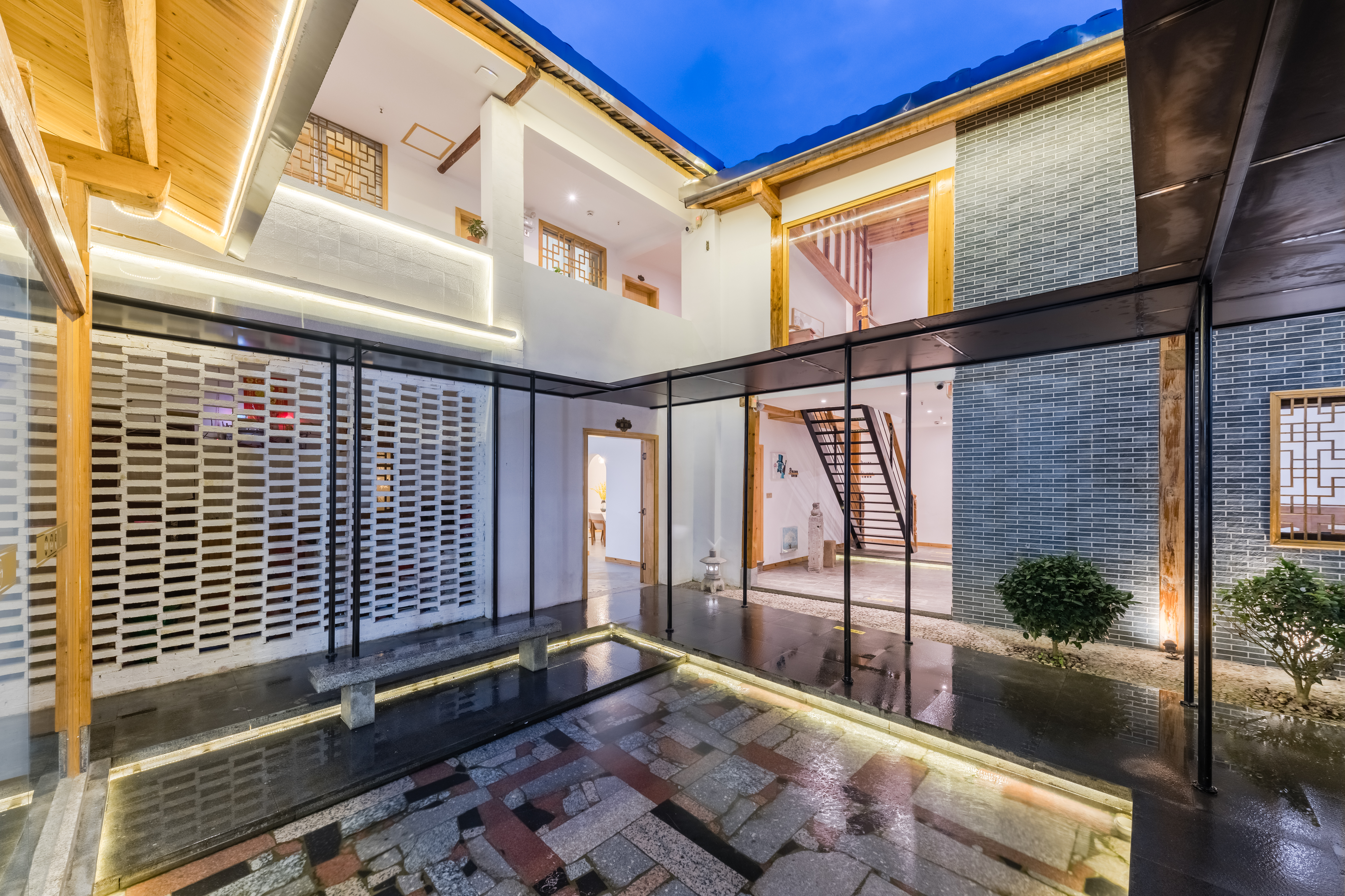 Floral Hotel·Yunxi Manyue hotel (Yunshuiyao Center Waterwheel Branch)Over view