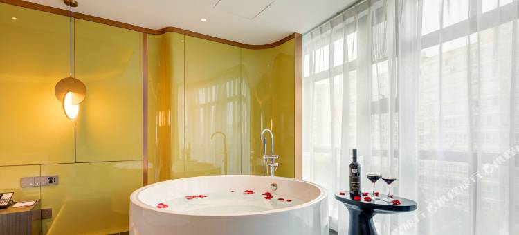 艾斯·铂月酒店(汉中东大街古汉台店)图片