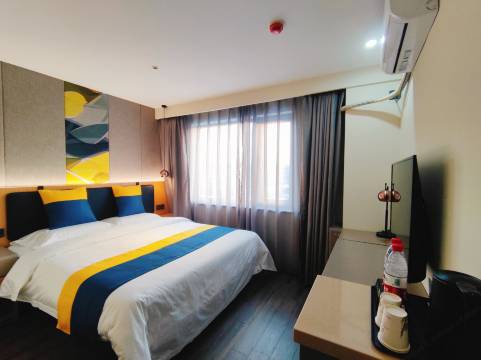 如家华驿精选酒店(平谷中医院万达广场店)