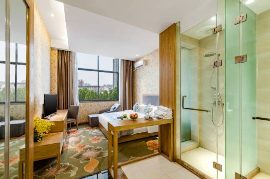 博爱君怀尚品酒店