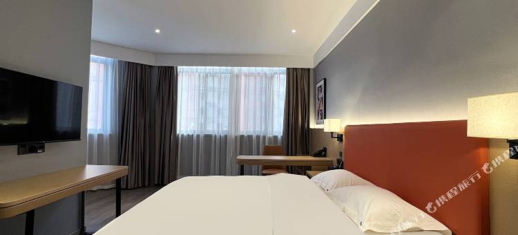 派酒店(六安周谷堆店)图片