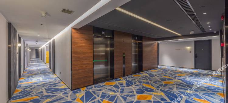 网鱼电竞酒店(宁波钱湖天地鄞州印象城店)图片