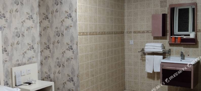 黄金假日酒店(廊坊万达广场高铁站店)图片