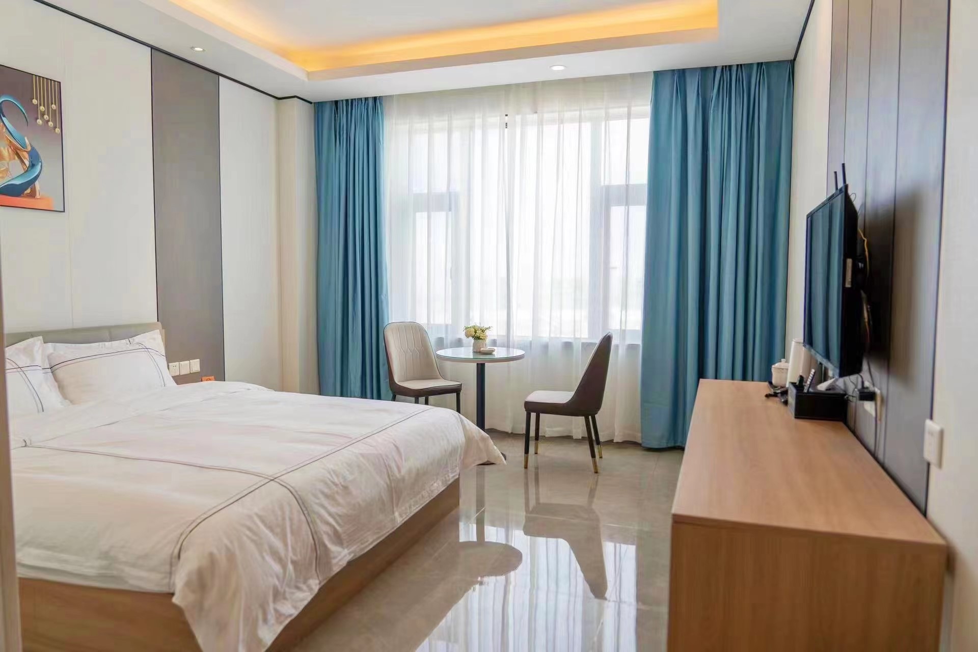 Grand Hotel Nima KaifengOver view