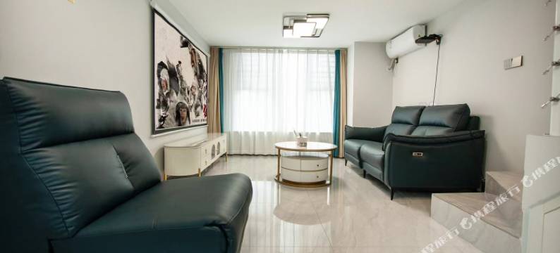 心悦影院民宿(蔡甸中核世纪广场店)图片