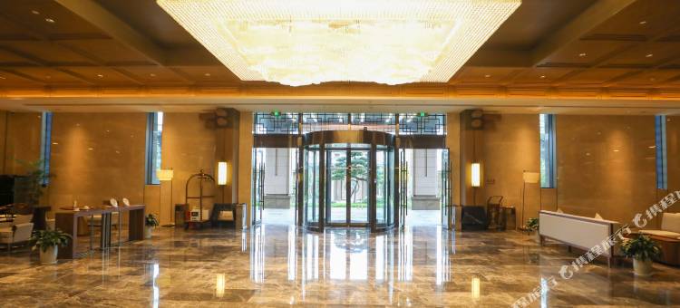 湖畔翰文酒店图片