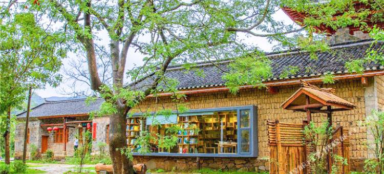 大悟金岭颜回书院酒店图片