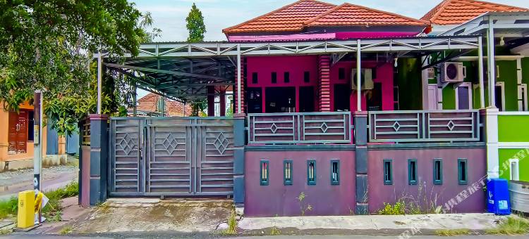 奥亚当科斯伊斯兰酒店，靠近巴里托桥旅游景点(Hotel O Adam Kost SyariahNearWisata Jembatan Barito)图片